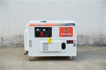 10kw工業(yè)發(fā)電機(jī),柴油發(fā)電機(jī)廠家